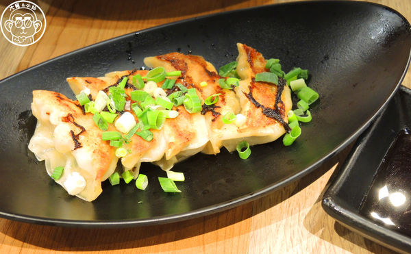 Izumi Curry 京站旗艦店(Izumi Curry 京站旗艦店)：呷飽祙【台北大同･Izumi Curry】來自大阪的咖哩飯