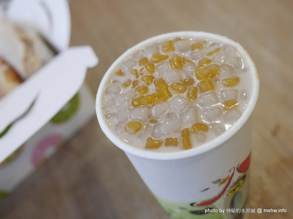 香檸貝克SIANG NING BEIKE(北屯同心店):【食記】台中Siang Ning Beike Lemon Donuts 香檸貝克甜甜圈專賣-北屯同心店@北屯東山路 : 環境寬敞舒適, 甜點口感依舊, 還有新產品等著你喔!! 香檸貝克SIANG NING BEIKE(北屯同心店):【食記】台中Siang Ning Beike Lemon Donuts 香檸貝克甜甜圈專賣-北屯同心店@北屯東山路 : 環境寬敞舒適, 甜點口感依舊, 還有新產品等著你喔!!