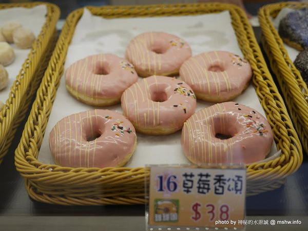 香檸貝克SIANG NING BEIKE(北屯同心店):【食記】台中Siang Ning Beike Lemon Donuts 香檸貝克甜甜圈專賣-北屯同心店@北屯東山路 : 環境寬敞舒適, 甜點口感依舊, 還有新產品等著你喔!! 香檸貝克SIANG NING BEIKE(北屯同心店):【食記】台中Siang Ning Beike Lemon Donuts 香檸貝克甜甜圈專賣-北屯同心店@北屯東山路 : 環境寬敞舒適, 甜點口感依舊, 還有新產品等著你喔!!