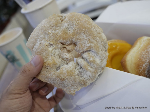 香檸貝克SIANG NING BEIKE(北屯同心店):【食記】台中Siang Ning Beike Lemon Donuts 香檸貝克甜甜圈專賣-北屯同心店@北屯東山路 : 環境寬敞舒適, 甜點口感依舊, 還有新產品等著你喔!! 香檸貝克SIANG NING BEIKE(北屯同心店):【食記】台中Siang Ning Beike Lemon Donuts 香檸貝克甜甜圈專賣-北屯同心店@北屯東山路 : 環境寬敞舒適, 甜點口感依舊, 還有新產品等著你喔!!