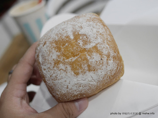 香檸貝克SIANG NING BEIKE(北屯同心店):【食記】台中Siang Ning Beike Lemon Donuts 香檸貝克甜甜圈專賣-北屯同心店@北屯東山路 : 環境寬敞舒適, 甜點口感依舊, 還有新產品等著你喔!! 香檸貝克SIANG NING BEIKE(北屯同心店):【食記】台中Siang Ning Beike Lemon Donuts 香檸貝克甜甜圈專賣-北屯同心店@北屯東山路 : 環境寬敞舒適, 甜點口感依舊, 還有新產品等著你喔!!