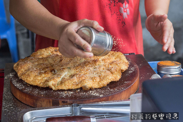 東港蔥油餅:【食記】{屏東。東港鎮}東港在地人都知道的美食,馬祖蔥油餅酥薄脆 東港蔥油餅:【食記】{屏東。東港鎮}東港在地人都知道的美食,馬祖蔥油餅酥薄脆
