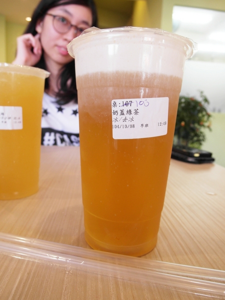 夏帕焗烤專賣(台南夢時代店)：【台南】夏帕焗烤專賣 (夢時代店) ──BABY蜜糖土司／平價焗烤／推辣肉醬起司脆餅