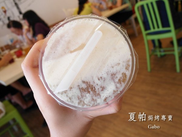 夏帕焗烤專賣(台南夢時代店)：【台南】夏帕焗烤專賣 (夢時代店) ──BABY蜜糖土司／平價焗烤／推辣肉醬起司脆餅