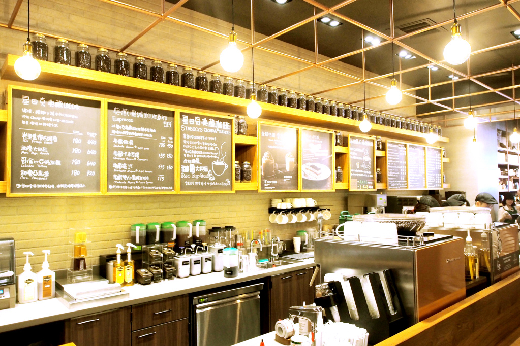 PA060223_Fotor.jpg PA060223_Fotor.jpg