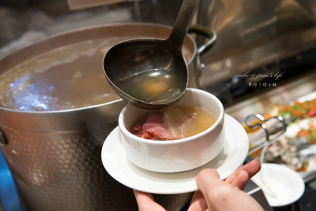 漢來海港餐廳(敦化店)|2018食尚Buffet月優惠價吃到飽~限時活動要搶要快(文內有活動連結) - 麥仔の生活日記