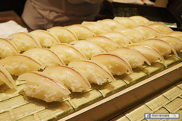 ◆台北東區【漢來海港餐廳敦化店】激推五星級自助餐吃到飽。Buffet吃到飽。海鮮自助百匯。捷運忠孝敦化美食