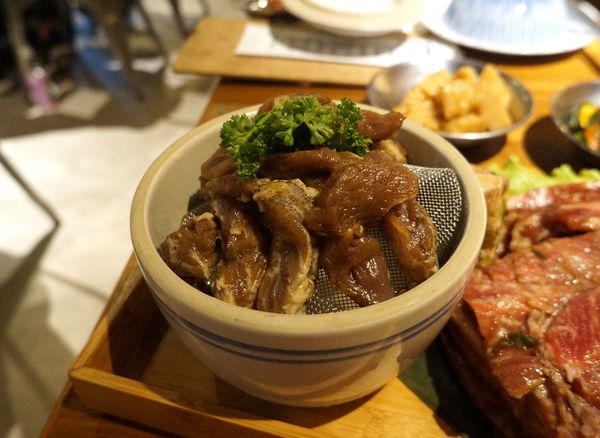 滋滋咕嚕 쩝쩝꿀꺽 韓式烤肉專門店：滋滋咕嚕 ♥ 쩝쩝꿀꺽 ♥ 韓式烤肉 ♥台北東區美食