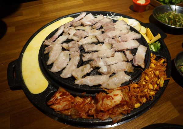 滋滋咕嚕 쩝쩝꿀꺽 韓式烤肉專門店：滋滋咕嚕 ♥ 쩝쩝꿀꺽 ♥ 韓式烤肉 ♥台北東區美食