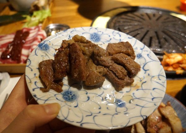 滋滋咕嚕 쩝쩝꿀꺽 韓式烤肉專門店：滋滋咕嚕 ♥ 쩝쩝꿀꺽 ♥ 韓式烤肉 ♥台北東區美食