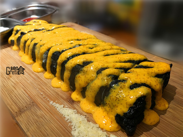 墨魚汁厚蛋燒 墨魚汁厚蛋燒