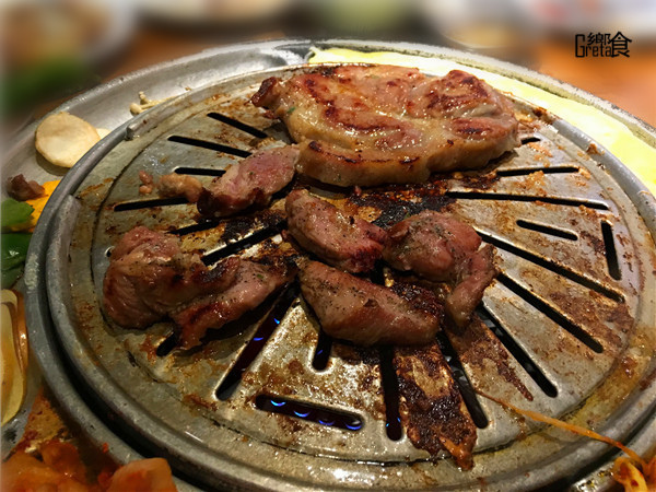 滋滋咕嚕僅製護心豬 / 松阪霜降豬頸肉 滋滋咕嚕僅製護心豬 / 松阪霜降豬頸肉