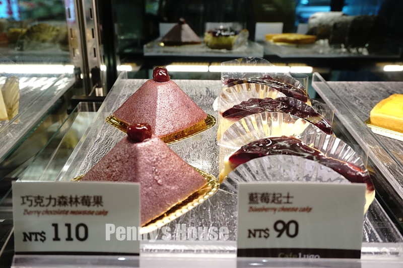 新竹巨城新開幕 - Cafe Lugo 鬆餅甜點不收服務費，新開幕飲品買一送一(附菜單/韓國咖啡廳)