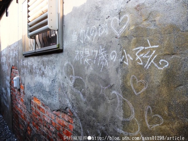 露琦和洋餐廳：【美食特搜。屏東市】露琦和洋餐廳。龍貓出沒小秘境 巷弄裡的日式木造童趣餐廳