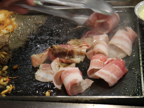 VEGETEJIYA菜豚屋(林森店)：【台北美食】日式燒烤VEGETEJIYA菜豚屋(林森店)@中山捷運站