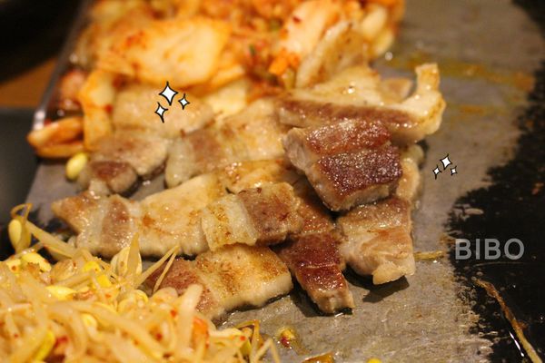 台北|中山::VEGETEJIYA菜豚屋林森店-日式韓味有機生菜包肉!跨年聚餐推薦!