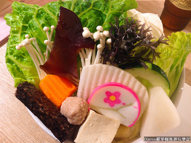 『桃園雜貨風鍋物料理』大麻鍋物個人風味涮涮鍋★藥膳去骨雞腿鍋創意魚漿拼盤一試上癮/大有商圈美食桃園金牌好店