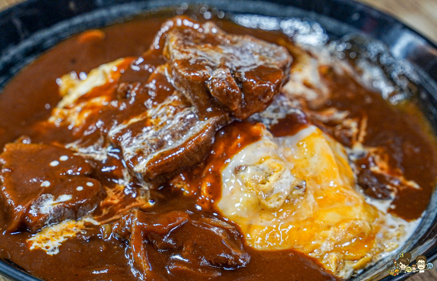 高雄美食 森本日式和風洋食堂,日籍主廚手作漢堡排、厚實滑嫩蛋包飯、雙拼咖哩醬 X 高雄日式洋食堂必訪 - 跟著尼力吃喝玩樂&親子生活