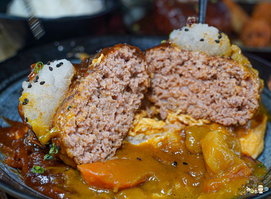 高雄美食 森本日式和風洋食堂,日籍主廚手作漢堡排、厚實滑嫩蛋包飯、雙拼咖哩醬 X 高雄日式洋食堂必訪 - 跟著尼力吃喝玩樂&親子生活