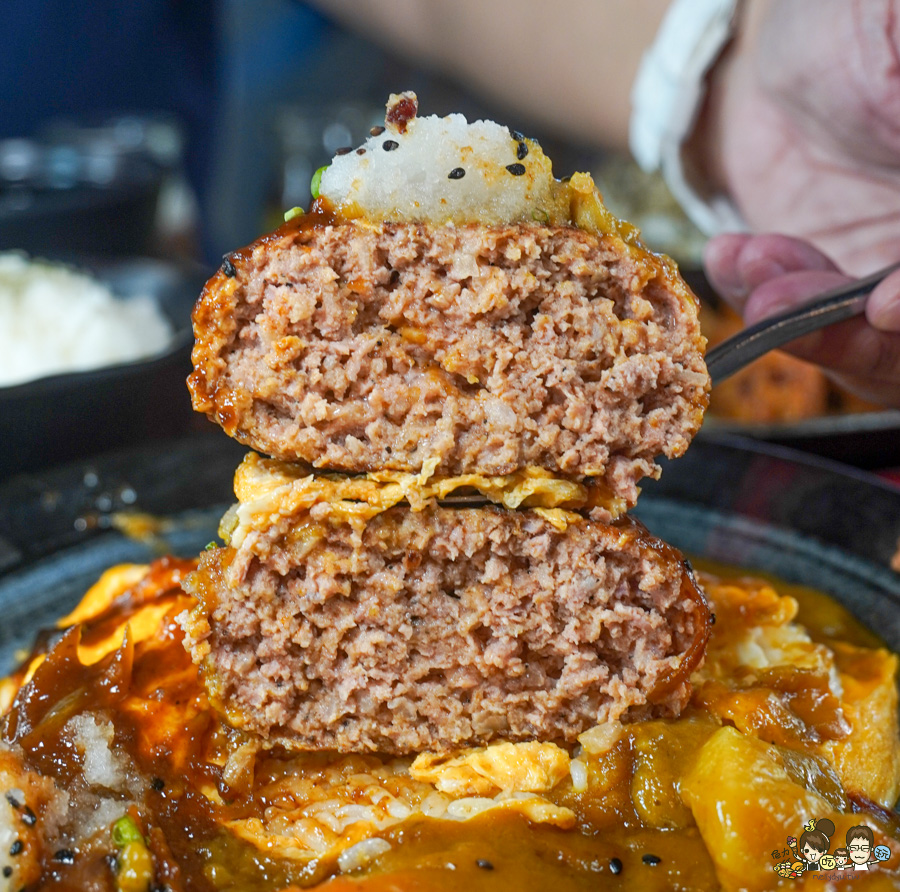 高雄美食 森本日式和風洋食堂,日籍主廚手作漢堡排、厚實滑嫩蛋包飯、雙拼咖哩醬 X 高雄日式洋食堂必訪 - 跟著尼力吃喝玩樂&親子生活