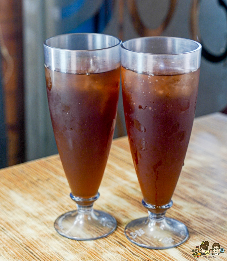 高雄美食 森本日式和風洋食堂,日籍主廚手作漢堡排、厚實滑嫩蛋包飯、雙拼咖哩醬 X 高雄日式洋食堂必訪 - 跟著尼力吃喝玩樂&親子生活