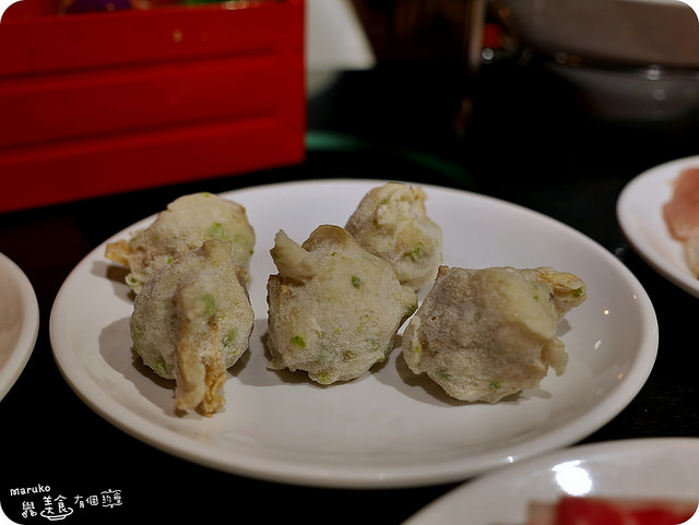 【暖呼呼鍋物】小鍋 mini hotpot 工業風格火鍋店醬料盒也好吸睛。台中市中區