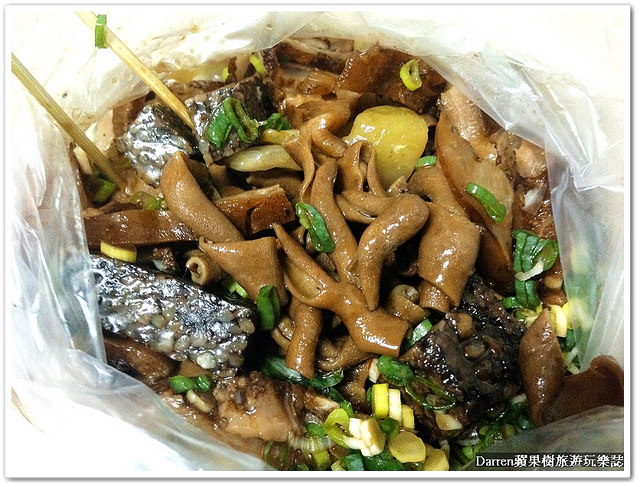 『桃園市宵夜』可口滷味★桃園大廟旁的人氣宵夜攤/冷滷味好友聊天配啤酒好涮嘴招牌必點滷豬頭皮百頁豆腐