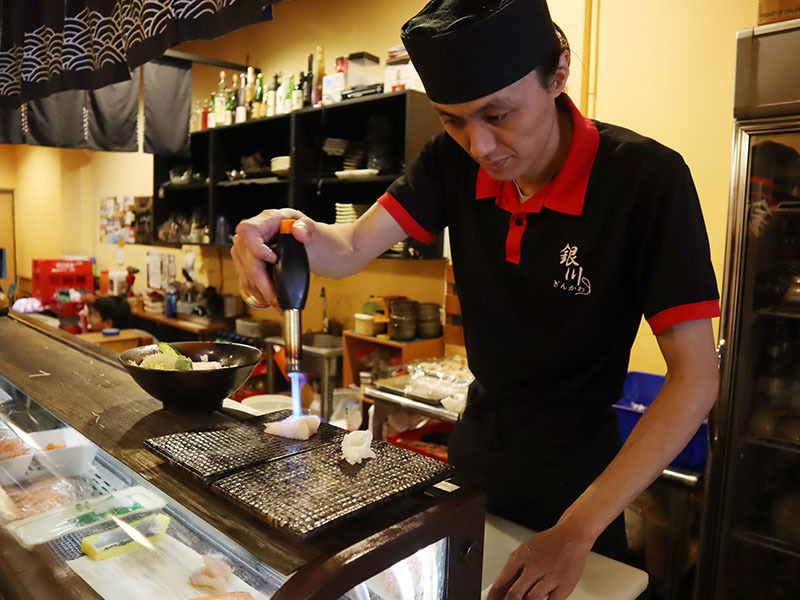 銀川日式料理/近圓環的簡樸日式風情,僅如日本巷弄每日必吃一回的樸實料理