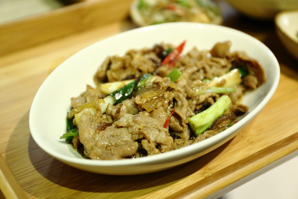 【食║新北永和】知稻食堂～樂華夜市美食再來一發，一個讓你隨時胃口大開的辛香食堂！