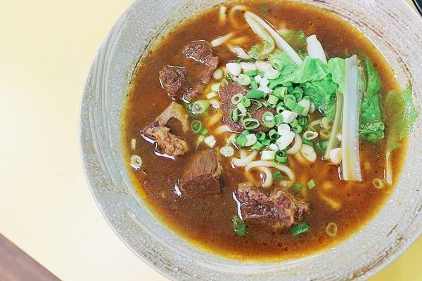 66756320_1295940250556059_8233494581795094528_n