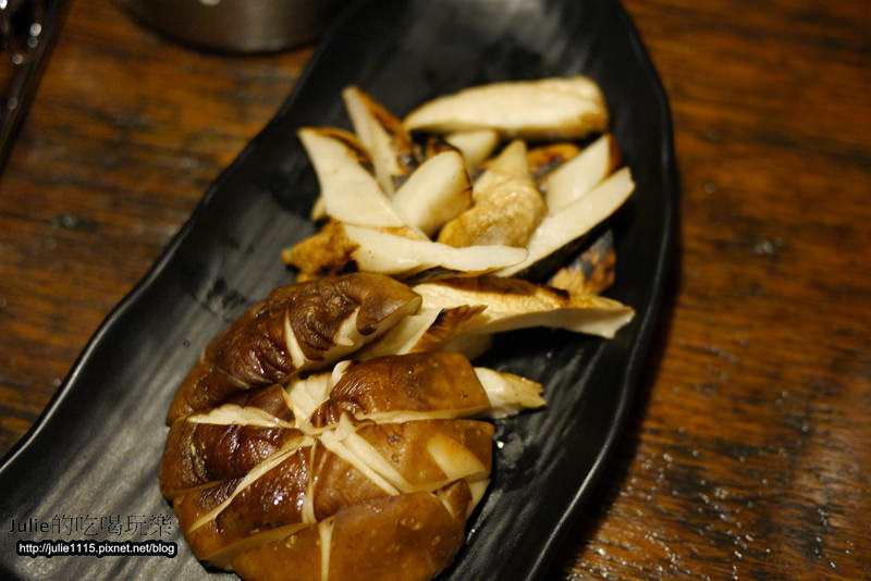 台北●忠孝新生●聚餐燒烤●老呂串燒鹽烤(日本風串燒小店)