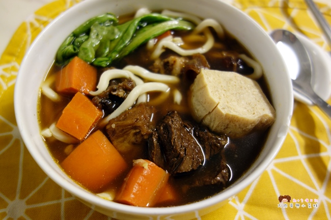 良金高粱牛肉爐 紅燒牛肉 團購美食 火鍋 (18).JPG