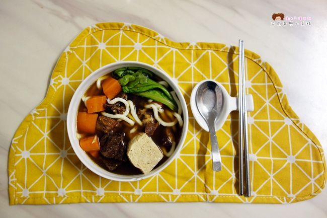 良金高粱牛肉爐 紅燒牛肉 團購美食 火鍋 (19).JPG