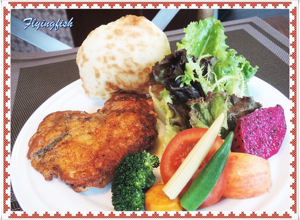 穀樂法式小館:✜ 嚴選食材、成功收服味蕾ㄟ赤峰街超厲害歐式早午餐和甜點 - 「穀樂法式小館 Le Gaulois Bistro」N訪 。:.゚ヽ(*´∀`)ノ゚.:。 穀樂法式小館:✜ 嚴選食材、成功收服味蕾ㄟ赤峰街超厲害歐式早午餐和甜點 - 「穀樂法式小館 Le Gaulois Bistro」N訪 。:.゚ヽ(*´∀`)ノ゚.:。