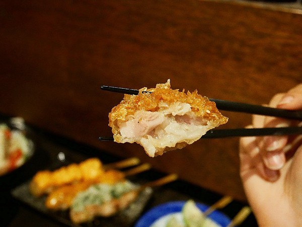 熊賀串燒居酒屋:熊賀串燒居酒屋-新北蘆洲串燒居酒屋 日式風格料理 讓你點完一桌荷包不淌血 多人分享更實惠