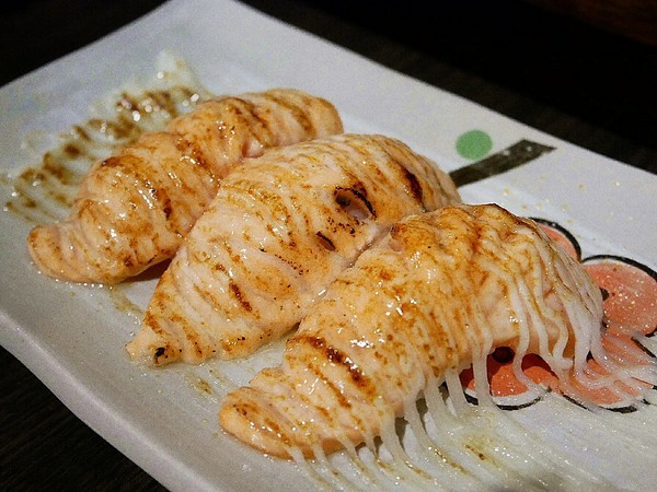 熊賀串燒居酒屋:熊賀串燒居酒屋-新北蘆洲串燒居酒屋 日式風格料理 讓你點完一桌荷包不淌血 多人分享更實惠