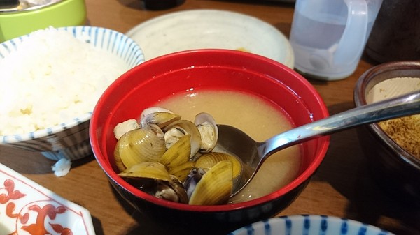 銀座杏子豬排((左營新光店))：高雄~銀座杏子日式豬排~肉質軟嫩的里肌豬排~非吃不可的美味~