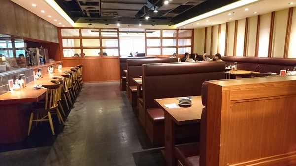 銀座杏子豬排((左營新光店))：高雄~銀座杏子日式豬排~肉質軟嫩的里肌豬排~非吃不可的美味~