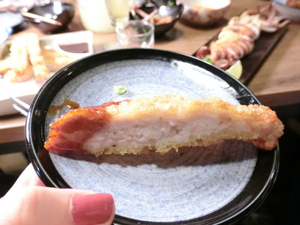 阿國海鮮燒烤小鋪:阿國海鮮燒烤小鋪真夠味~酒醇肉香來就對!部落客噹噹媽超推薦的喔~放鬆大快朵頤的好所在!推薦老饕級的銀杯 桂月及相川譽搭配帝王海鮮餐頂級海鮮鍋美味不可方物~