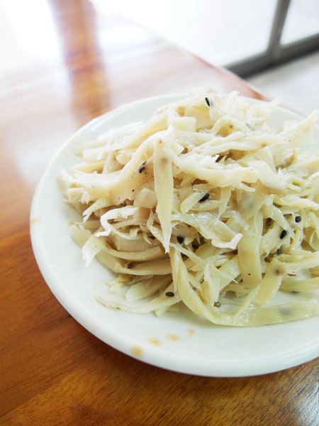 鮮寶火雞肉飯：【台南||東區】鮮寶火雞肉飯，日式醬汁～只有好吃沒有其他！