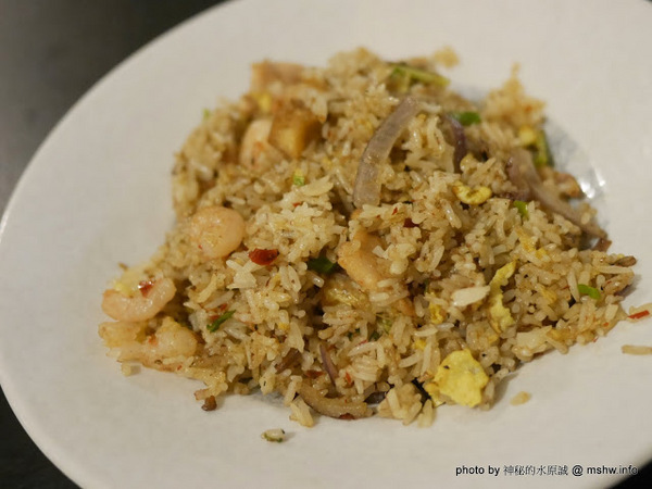 圻宏馬來料理：【食記】台中HUNG’S 圻宏馬來風味料理@北屯 : 口味獨特的馬來西亞料理新品牌,惟內部管理需加強