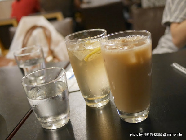 圻宏馬來料理：【食記】台中HUNG’S 圻宏馬來風味料理@北屯 : 口味獨特的馬來西亞料理新品牌,惟內部管理需加強