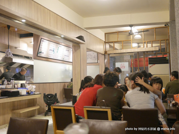 圻宏馬來料理：【食記】台中HUNG’S 圻宏馬來風味料理@北屯 : 口味獨特的馬來西亞料理新品牌,惟內部管理需加強