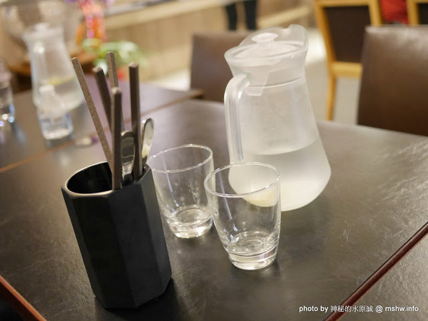 圻宏馬來料理：【食記】台中HUNG’S 圻宏馬來風味料理@北屯 : 口味獨特的馬來西亞料理新品牌,惟內部管理需加強