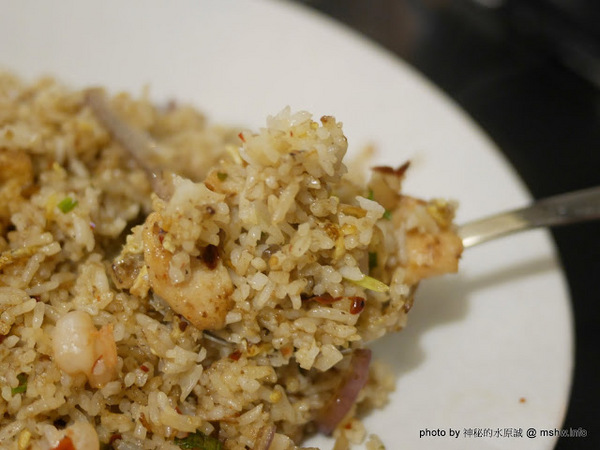 圻宏馬來料理：【食記】台中HUNG’S 圻宏馬來風味料理@北屯 : 口味獨特的馬來西亞料理新品牌,惟內部管理需加強