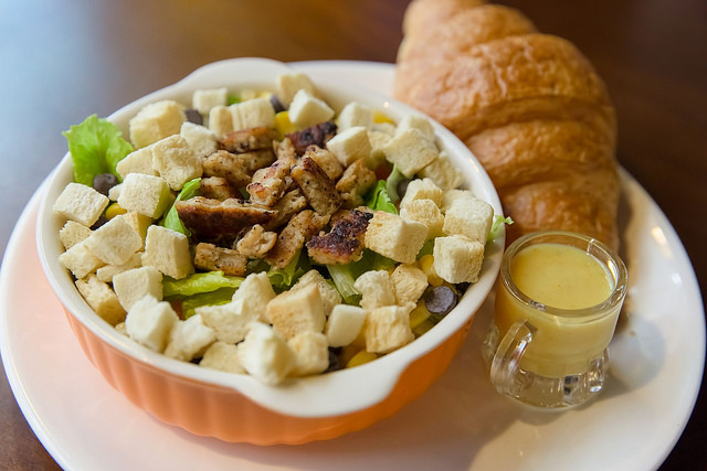 【世新大學美食】新店世新大學早午餐 好吃美式餐廳 Brunner - brunch&dinner 素食可~老闆正妹/寵物友善