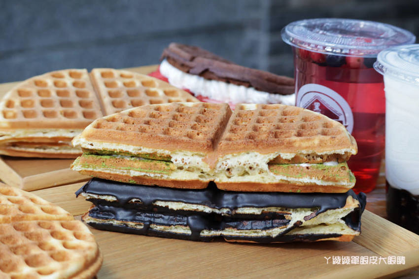 新竹竹北下午茶外送推薦黑瓦鬆餅!製作過程不加一滴水!隱藏版髒髒餅、抹茶控必吃又律森山