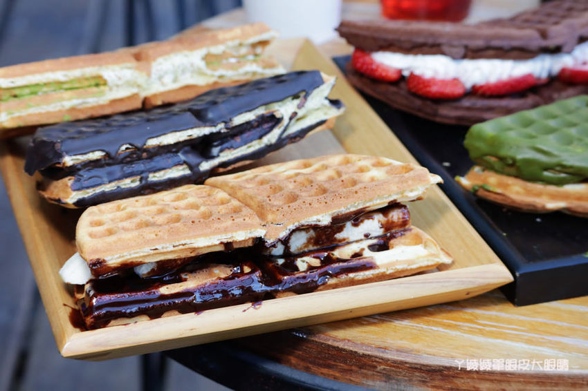 新竹竹北下午茶外送推薦黑瓦鬆餅!製作過程不加一滴水!隱藏版髒髒餅、抹茶控必吃又律森山