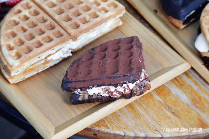 新竹竹北下午茶外送推薦黑瓦鬆餅!製作過程不加一滴水!隱藏版髒髒餅、抹茶控必吃又律森山