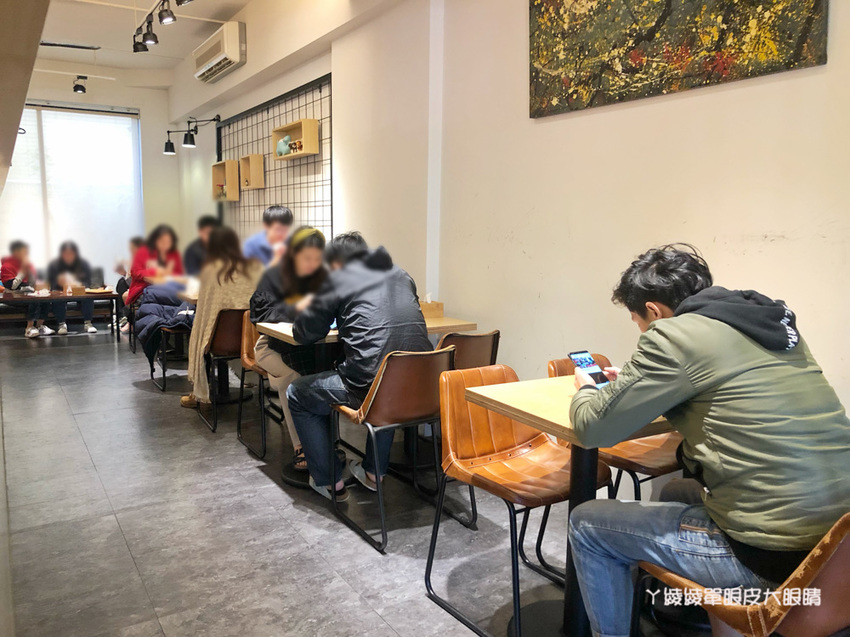 新竹竹北下午茶外送推薦黑瓦鬆餅！製作過程不加一滴水！隱藏版髒髒餅、抹茶控必吃又律森山